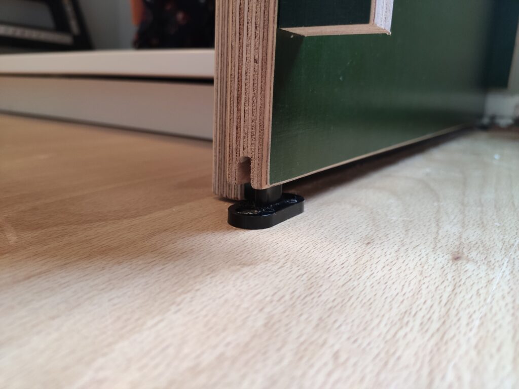 dressing detail schuifdeur geleiderail