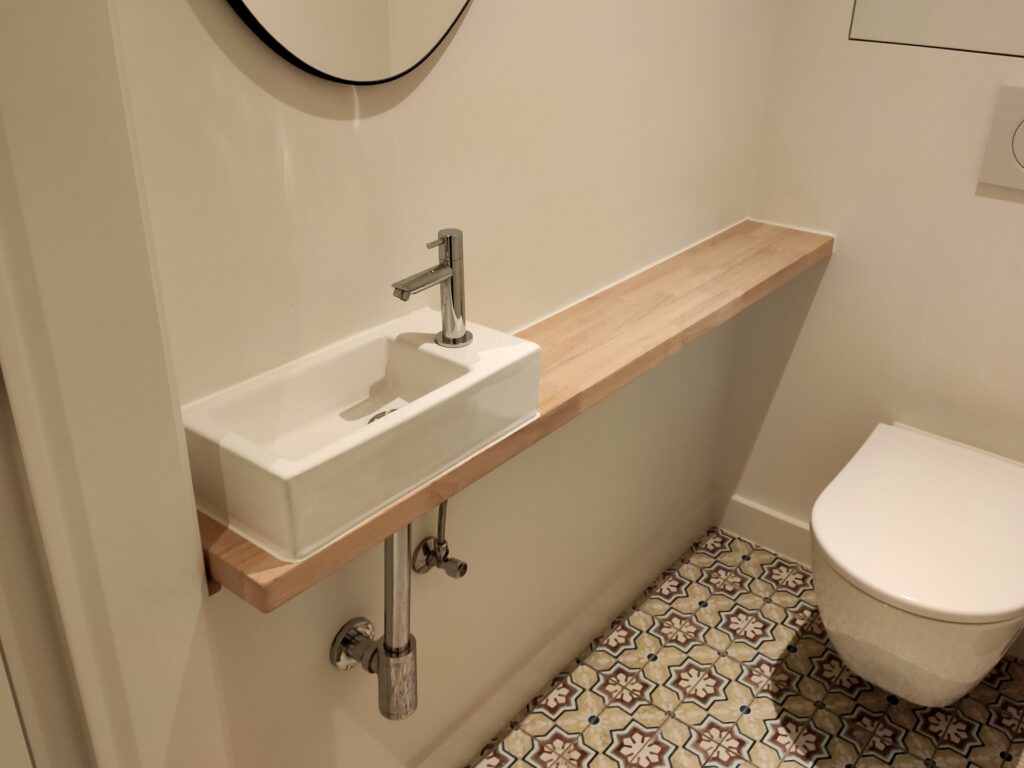 wastafeltablet toilet