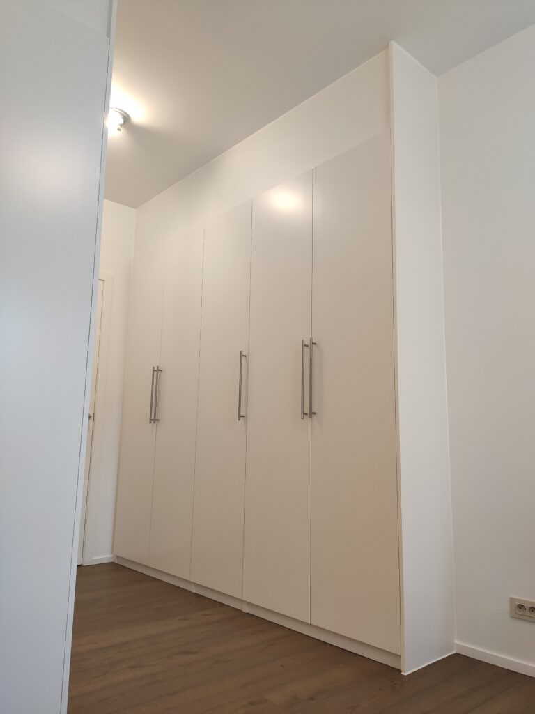 PAX-kasten inbouwen - slaapkamer kast 2
